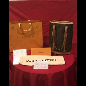 Louis Vuitton Bucket GM, newly restored lining!
